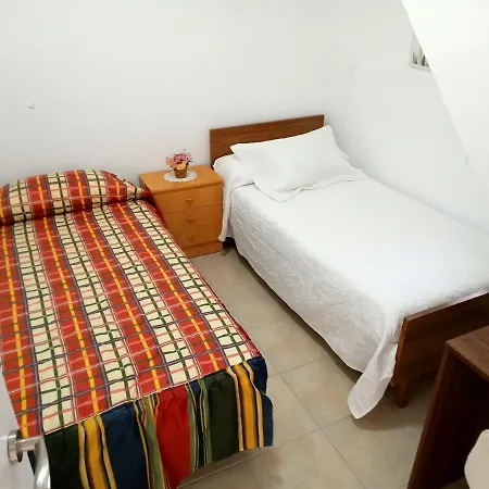 Bed and breakfast Backpackerroom's *