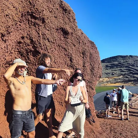 Backpackerroom's * La Santa